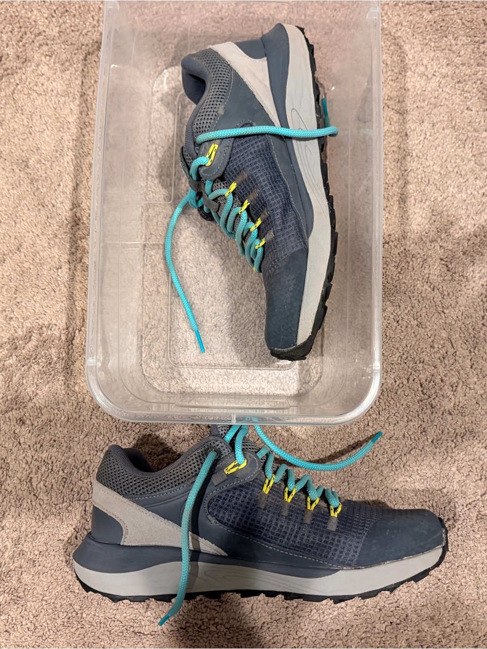 Columbia Men's Blue and Gray Hiking Sneakers with Teal Laces